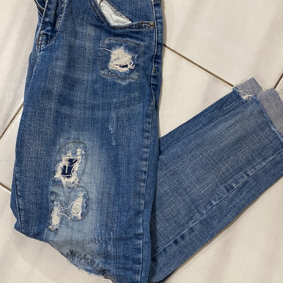 Jeans - Picture 3 of 3